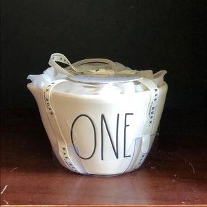 Rae Dunn white measuring cups